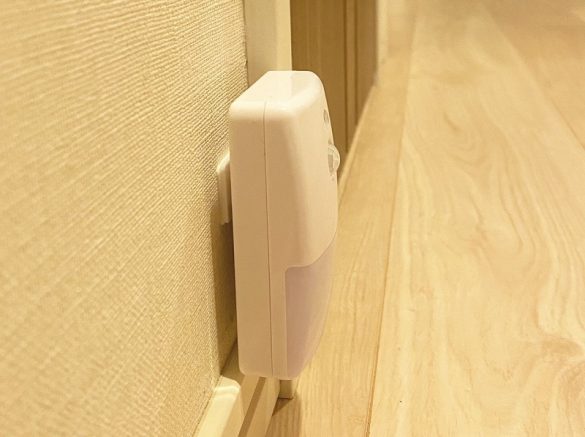 ダイソーとIKEAのセンサーライト比較