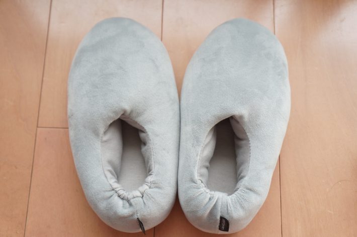 もちもちルームシューズ（税込330円）