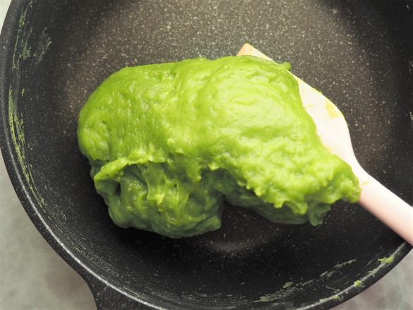 グリーンのプルプル。