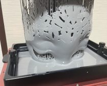 最新の仮面は3Dプリンタで制作