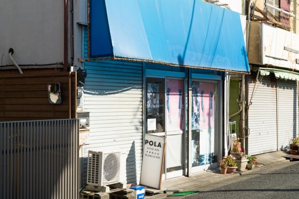 31歳の時に知人に誘われポーラの販売員に