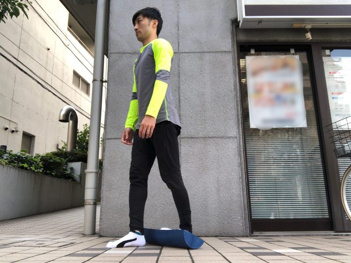 3. 足首〜ふくらはぎをしっかり伸ばしましょう。