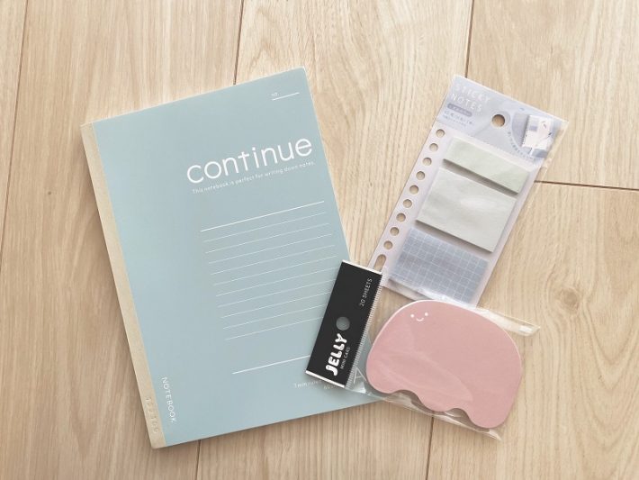 100均くすみカラーアイテム