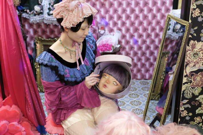 ネットの書き込みをきっかけに容姿に自信をなくす