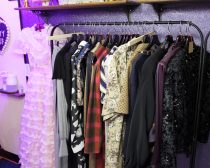 「カワイイカルト高円寺店」店内の様子2