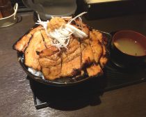 帯広名物・豚丼