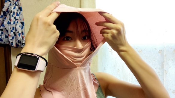 最後にフードをかぶる