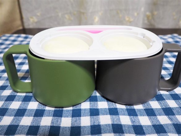 雪見だいふくを乗せます。