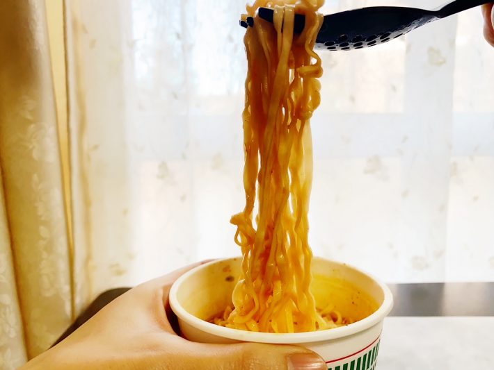 長～く麺を持ち上げても余裕。
