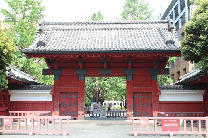 東京大学　赤門