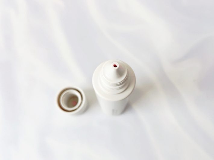 容器の先は細め