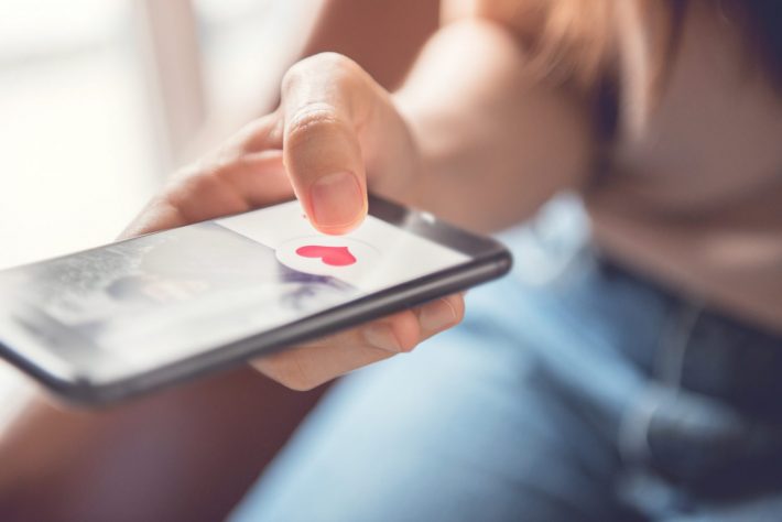 マッチングアプリ