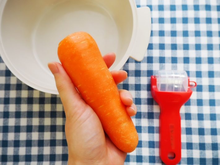 にんじんの千切りにチャレンジ