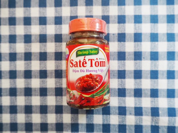 「シンチャオ サテトム 100g（ベトナム ラー油 エビ味）」（298円/税込）