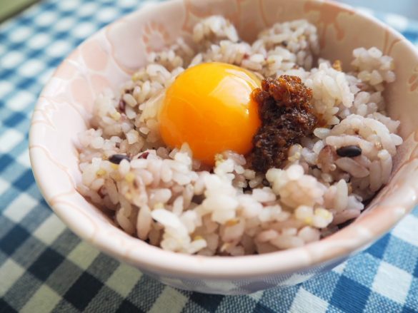 うどんよりサテトムの味がダイレクトにくる