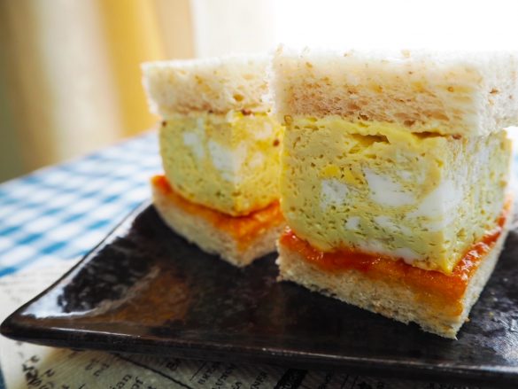 ふわふわのタマゴサンドが完成!