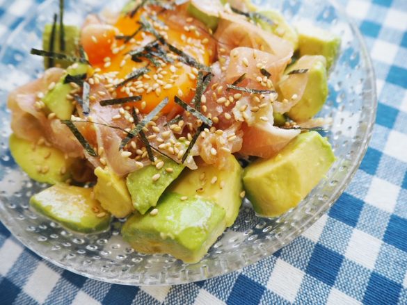 サラダの旨たれ