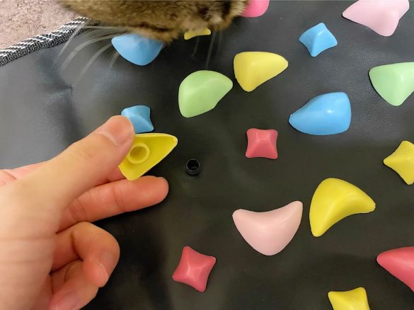 突起は簡単に取り外せます