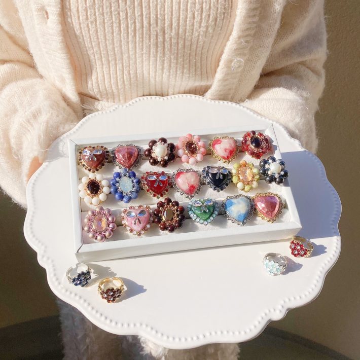 コンセプトの「パルピテーション」は「胸が高鳴る」という意味