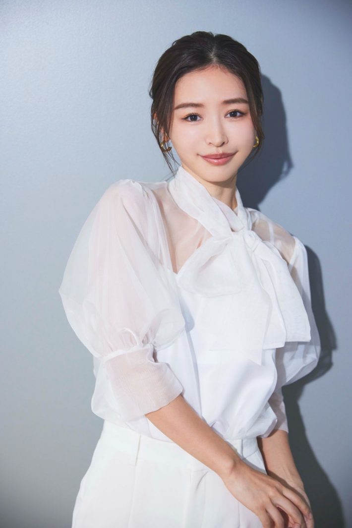 加治ひとみさん