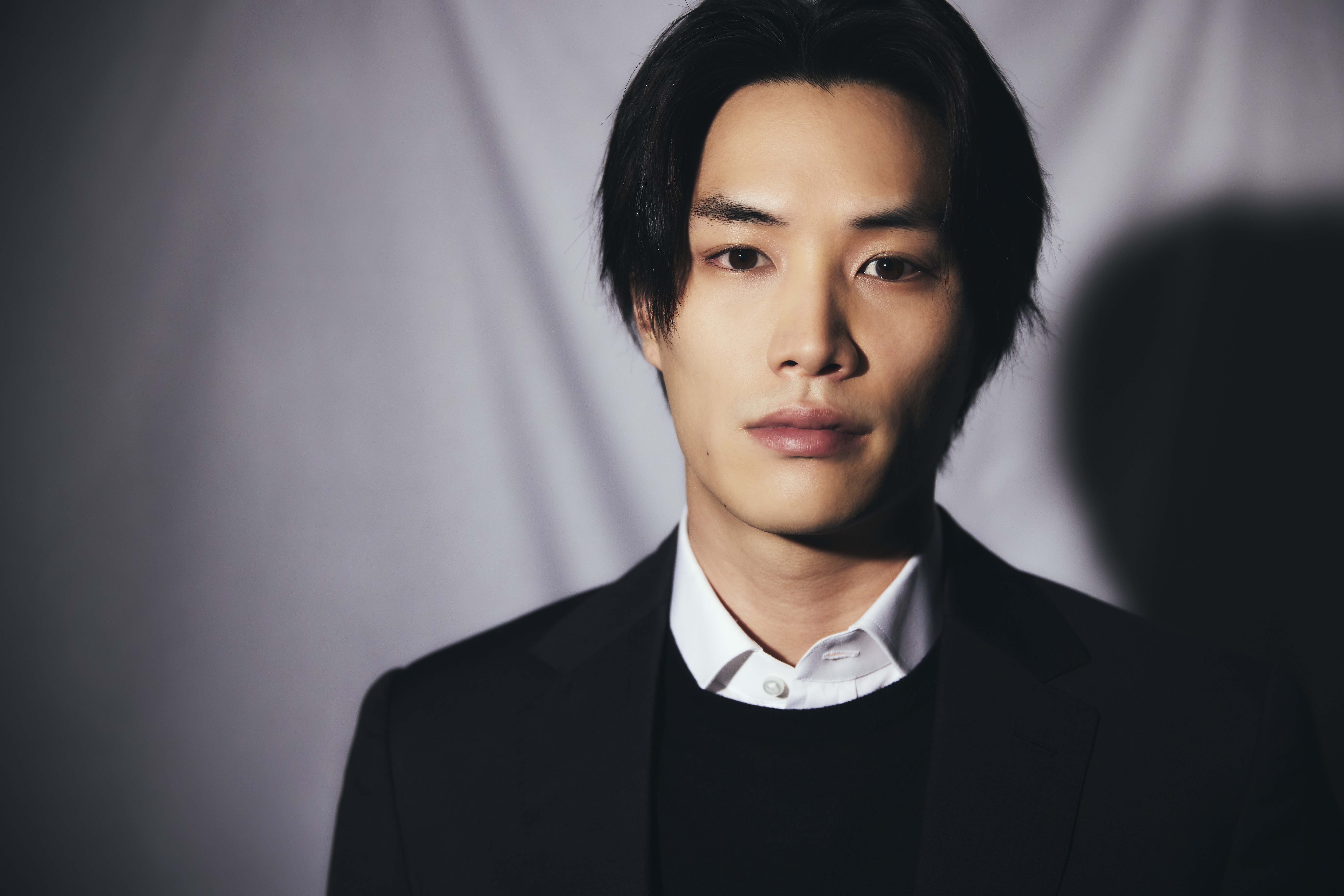 劇団EXILE・鈴木伸之がバイク運転シーンにハラハラ「本田翼を乗せて