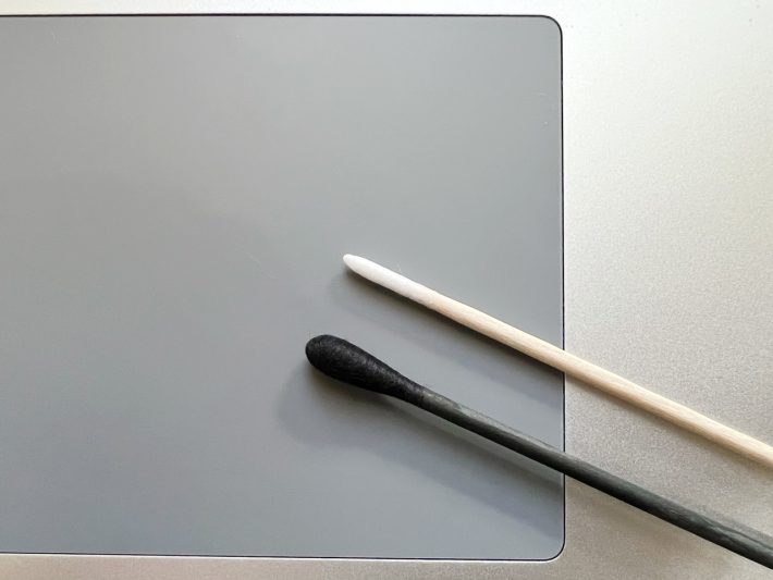 普通の綿棒と並べてみた