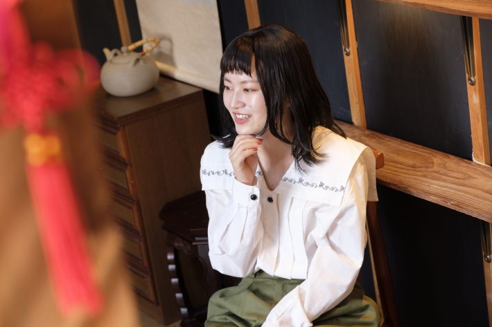 つまらないジョークに巻き込まないでよ