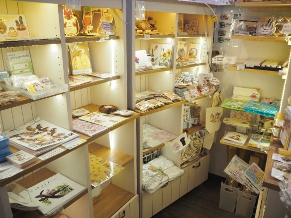 シマリスカフェ