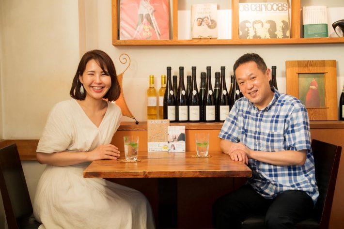 「BAR BOSSA」のマスター林伸次さん