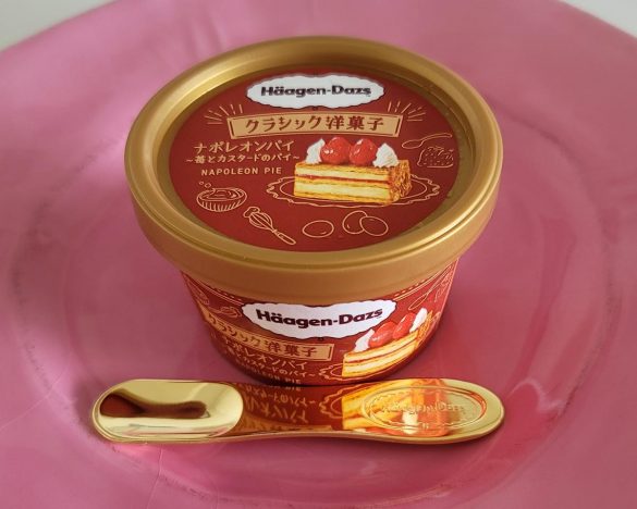 「クラシック洋菓子」というシリーズ名は、社内でも別意見があったそうです