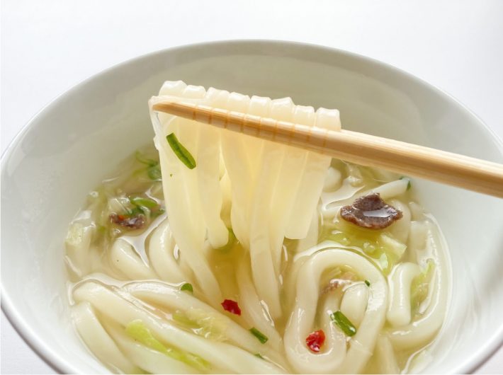 食べるスープ×うどんは生姜をきかせて