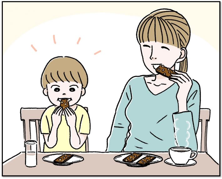 子どものおやつに　はくばく「あまくないもち麦フレーク」と「あまくない大麦フレーク」