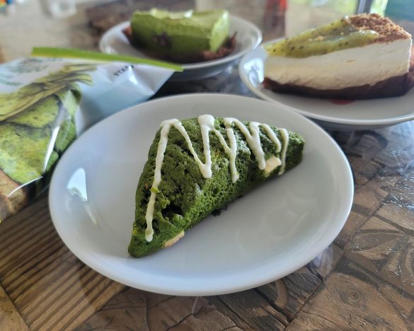 グリーンなフードたち。中でも「抹茶」を使ったスイーツが豊富
