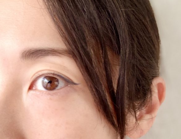 ダイソーアイライナー