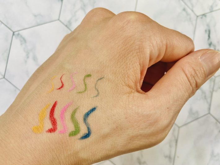 ダイソーアイライナー