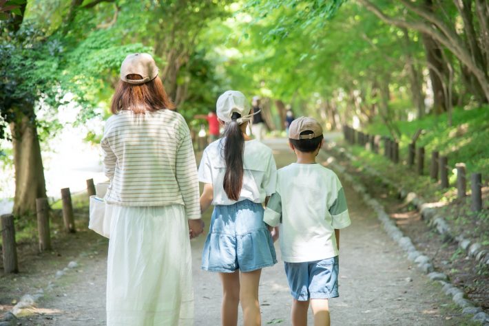 対策で熱中症に負けない体づくりをして、夏を楽しもう！