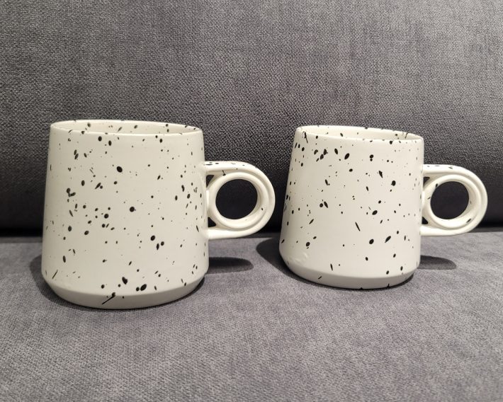 マグカップは持ち手がオシャレ