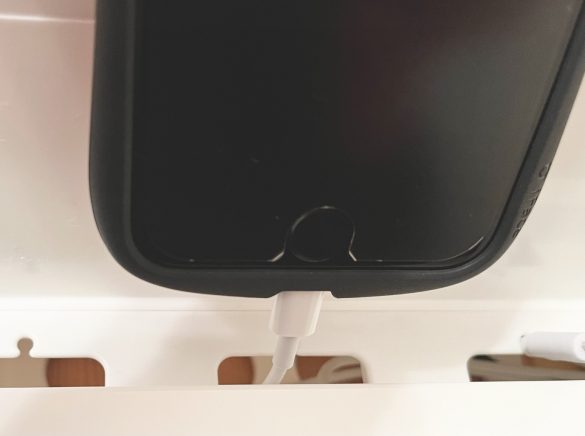 ニトリテーブルタップステーション