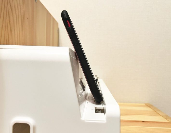 ニトリテーブルタップステーション