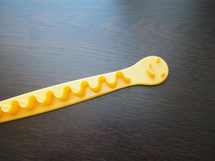 先端に顔型つき