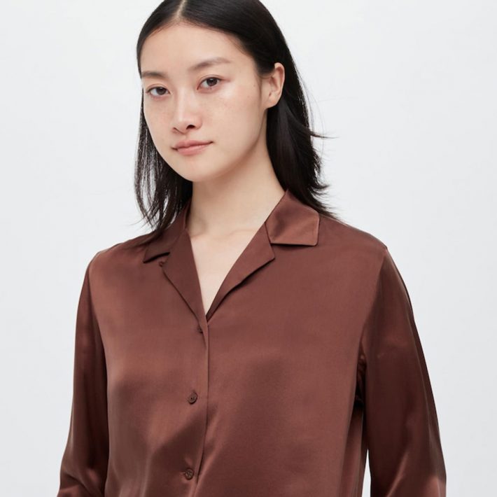 シルクオープンカラーブラウス