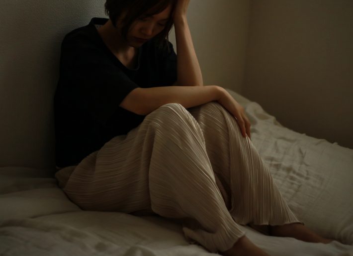誰にも相談できず、メンタル不安定に…
