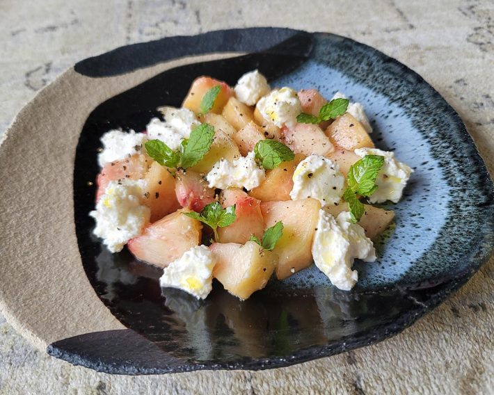 「桃リコッタ」。とろけるような味わいが気に入っています