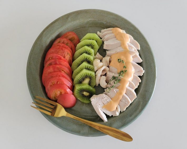 忙しい日のランチは切って並べるだけ