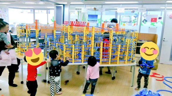 「ぺたぞうさん（@pettanesa）が設置してくれた立体プラレール