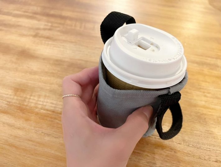 セリアのドリンクカップホルダー