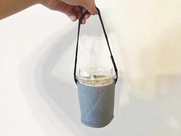 セリアのドリンクカップホルダー