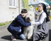 ©︎2022「ハウ」製作委員会