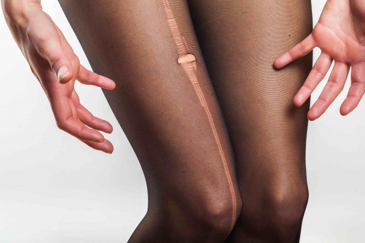 ストッキング伝線