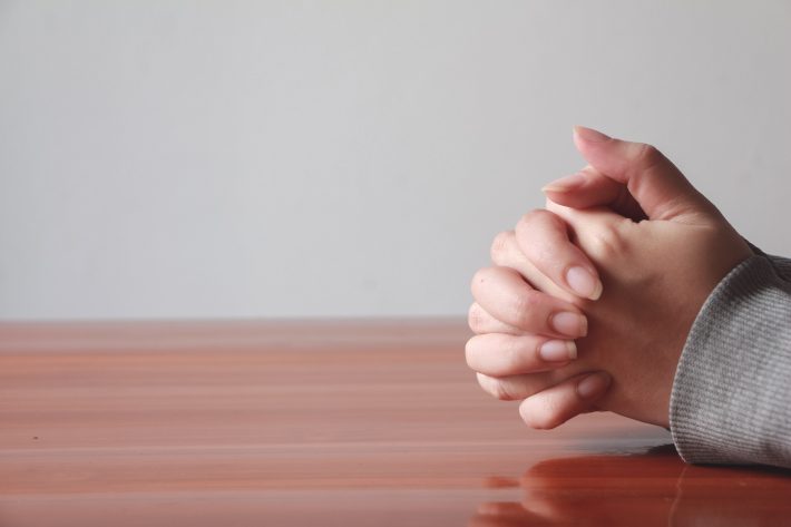 自分の知らない彼の昔話にイラッ